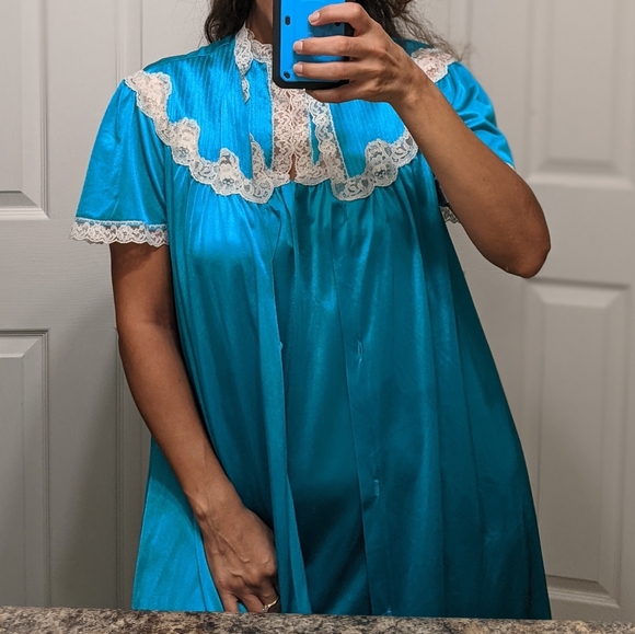 Vintage Chemise & Robe - Picture 2 of 10